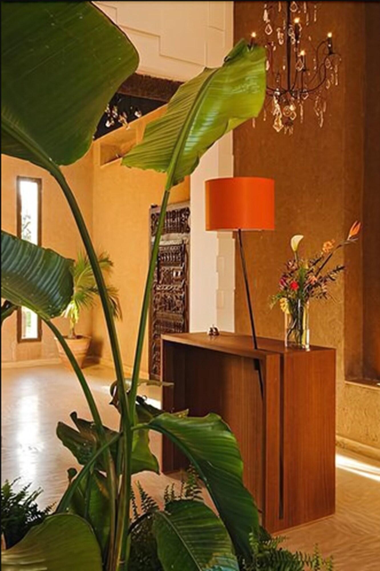Hotel Les Cinq Djellabas Douar Caïd Layadi 外观 照片
