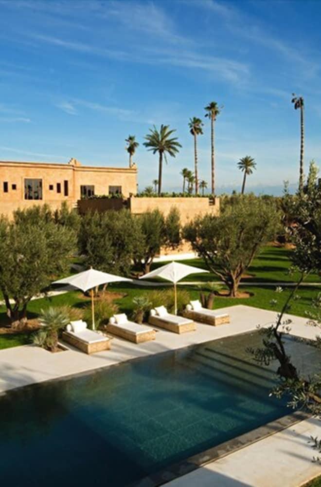 Hotel Les Cinq Djellabas Douar Caïd Layadi 外观 照片
