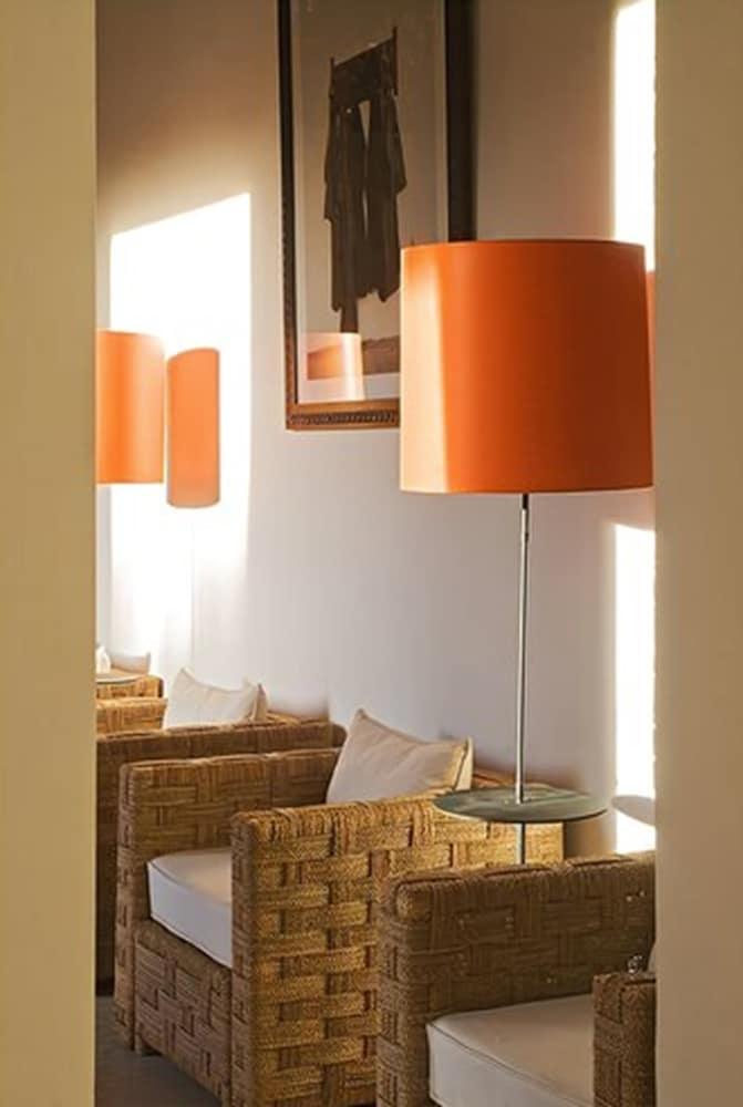 Hotel Les Cinq Djellabas Douar Caïd Layadi 外观 照片