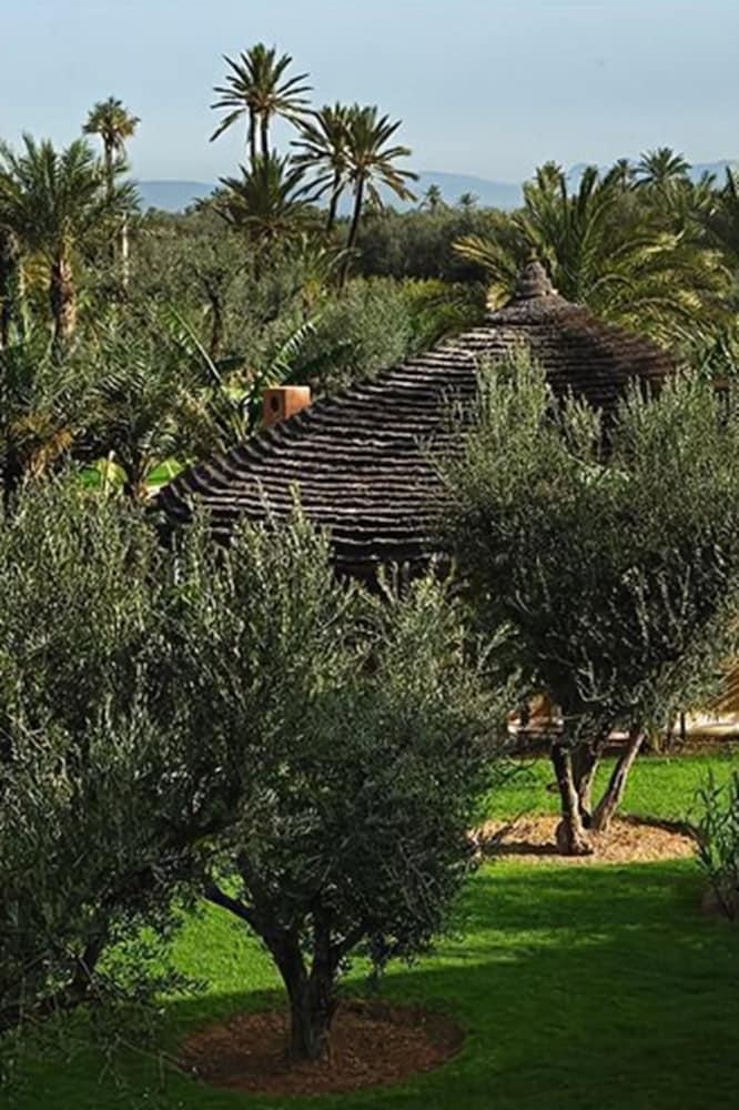 Hotel Les Cinq Djellabas Douar Caïd Layadi 外观 照片