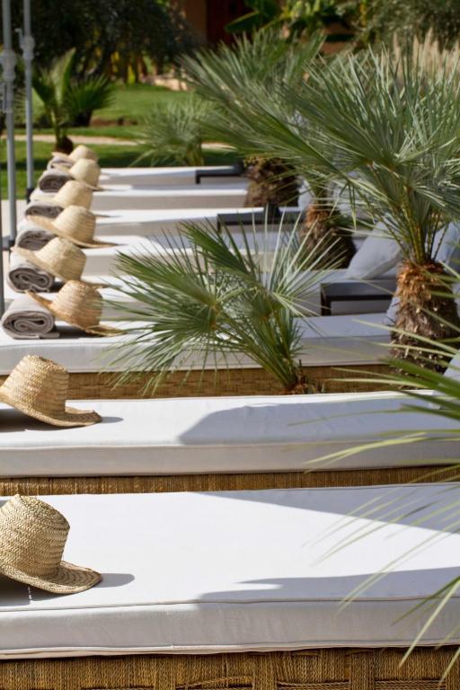 Hotel Les Cinq Djellabas Douar Caïd Layadi 外观 照片